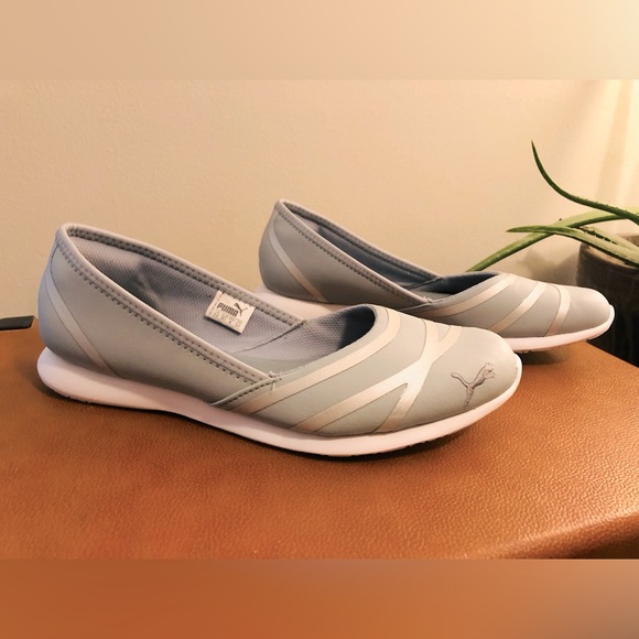 Puma Shoes - Puma slip on, Woman’s size 8